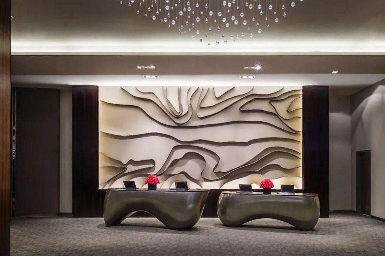 Hyatt Regency Center Hotel