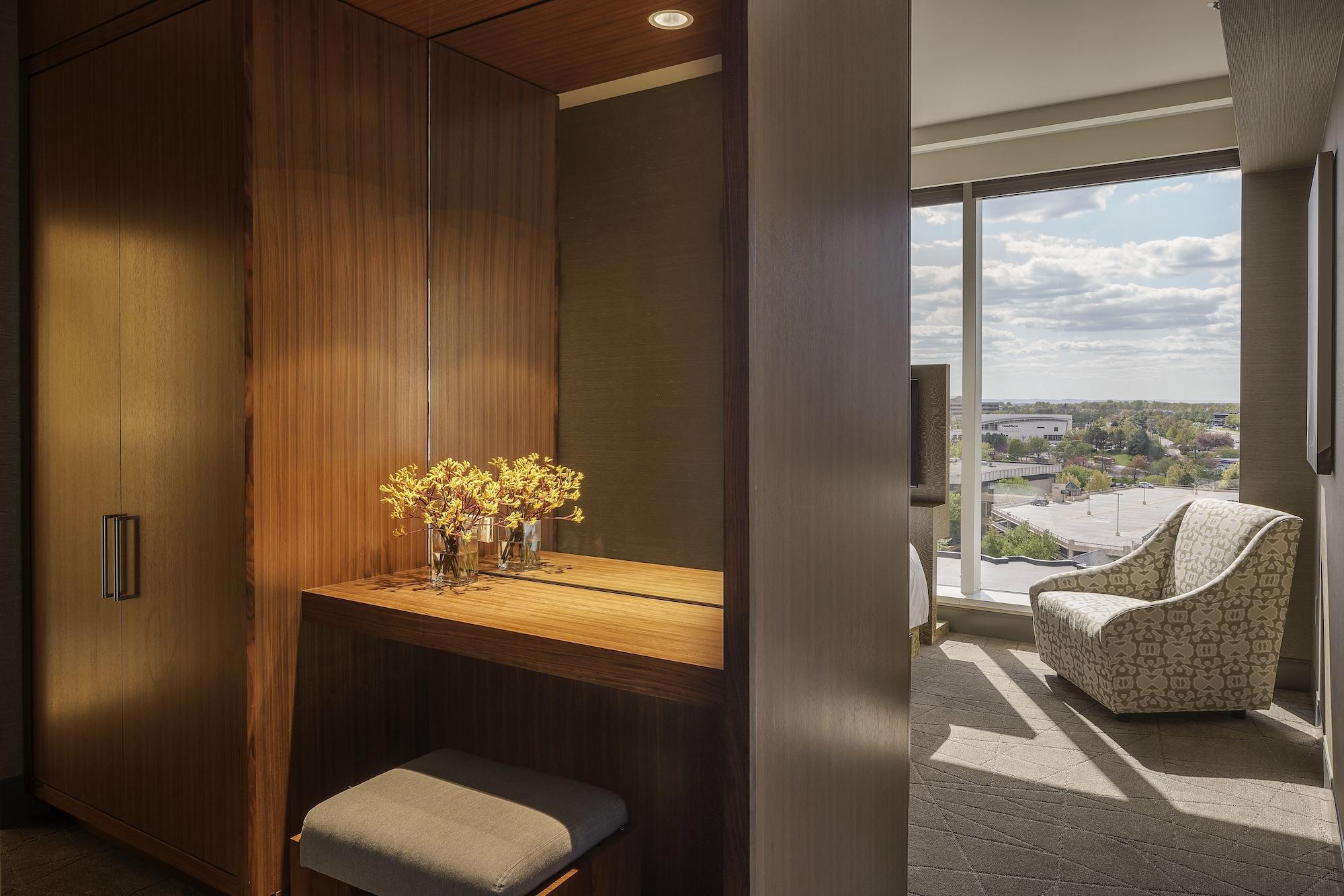 Hotel Hyatt Regency Center 4*